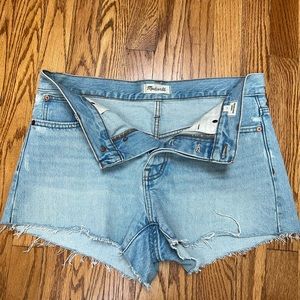 Madewell Denim Shorts - LIKE NEW - Run BIG